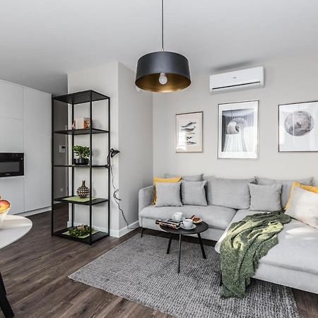 Rent Like Home - Slonimskiego 15 Вроцлав Екстериор снимка