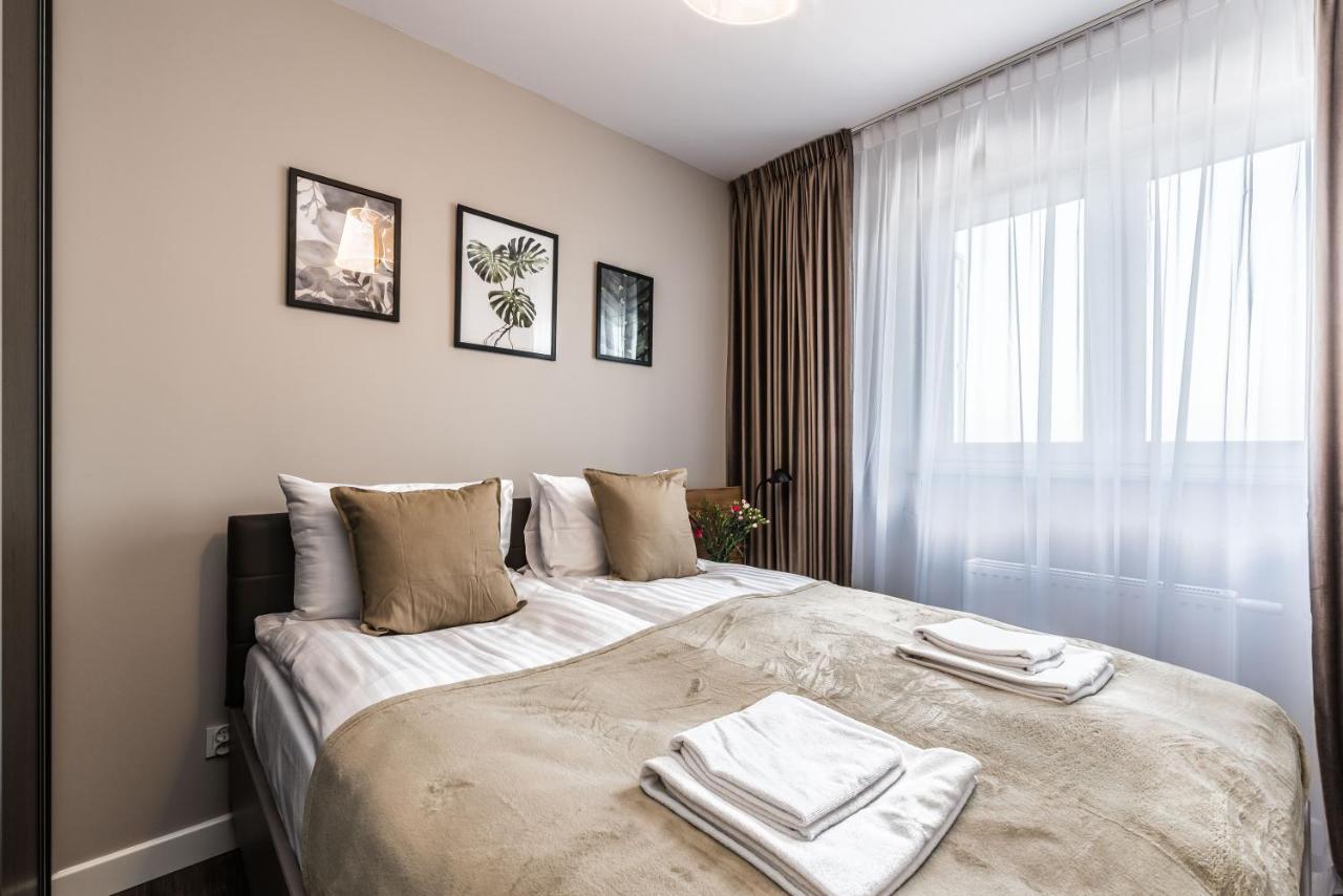 Rent Like Home - Slonimskiego 15 Вроцлав Екстериор снимка