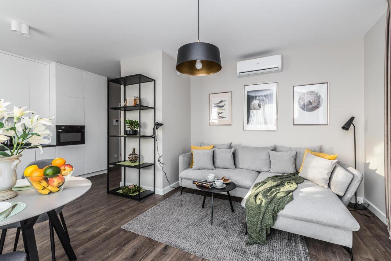 Rent Like Home - Slonimskiego 15 Вроцлав Екстериор снимка