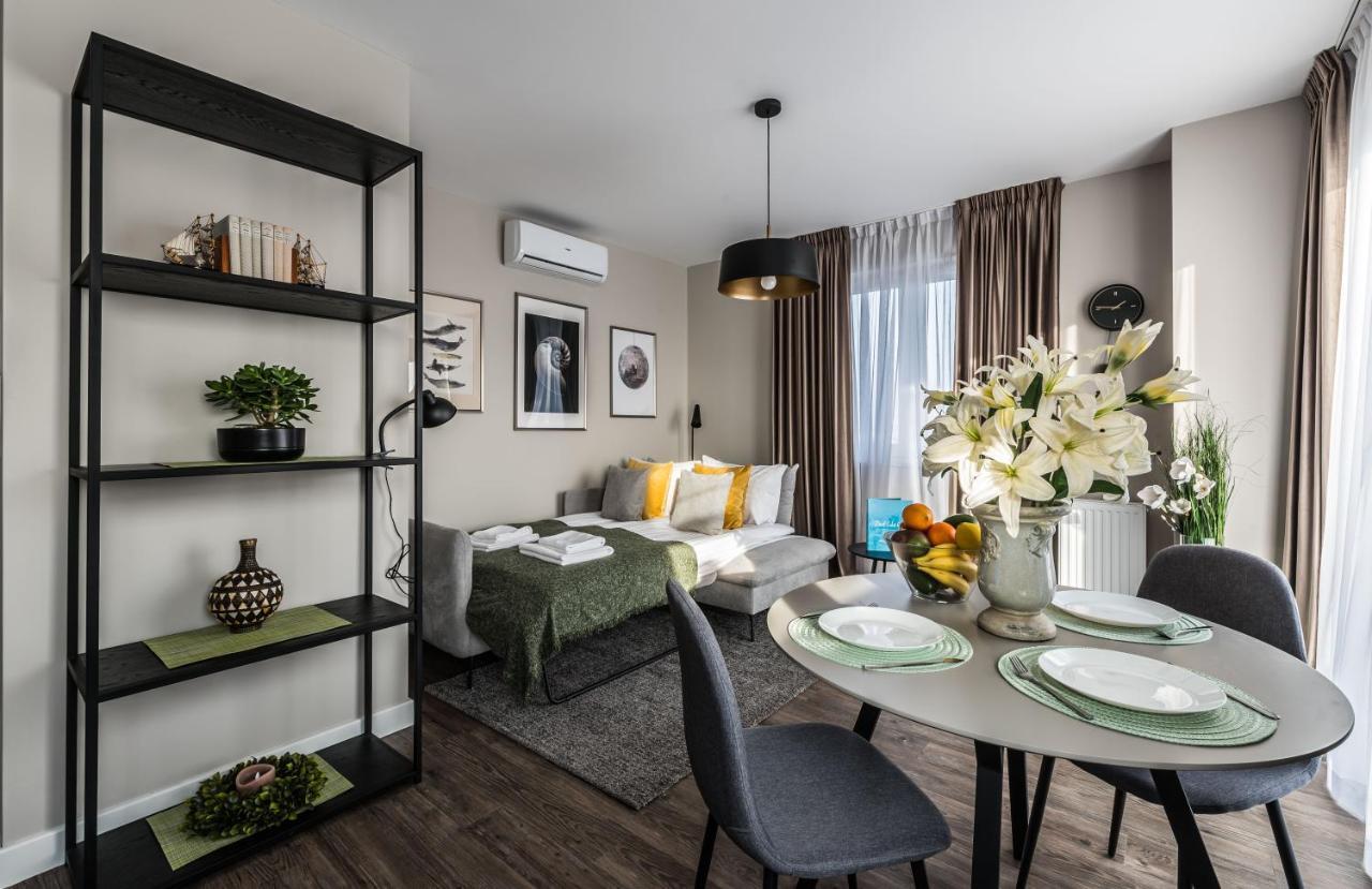 Rent Like Home - Slonimskiego 15 Вроцлав Екстериор снимка